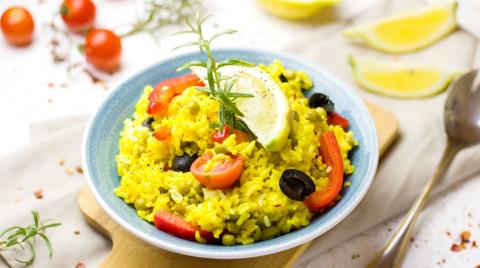 A bowl of rice and vegetables